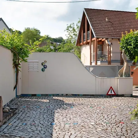 דירה Kuenstlernest Im Winzerdorf *